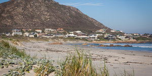 The beautiful coastal villages of Pringle Bay & Rooi Els