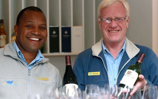 De Hoop's Team promoting Cape wines to guests