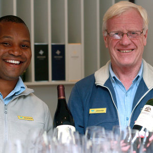 De Hoop's Team promoting Cape wines to guests