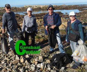 Franskralers ruim hul strande op