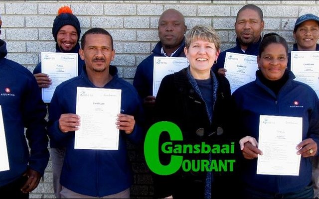   Aqunion Romansbaai employees who received Aquaculture Qualification from ltr X Dubase, S Pieterse, G Booysen, M Dubeni, Lizeth Botes,  A Claassen, S Mthenjana, D Newman and S August.