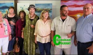 Pearly kry 'n 'Coffee Lounge'