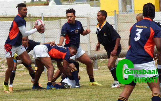 Universals Stanford en Rangers Bredasdorp spook sake uit in Saterdag se 7’s Rugbytoernooi op die tuisveld. 