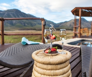 Enjoy a heart-warming getaway with your loved ones in the Overberg this February