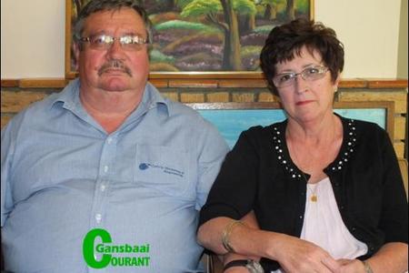 John van Rooyen (Bestuurder Herberg-aan-See) en sy eggenote, Marlene.