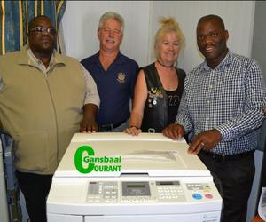 Masakhane Primary spog met nuwe kopieermasjien