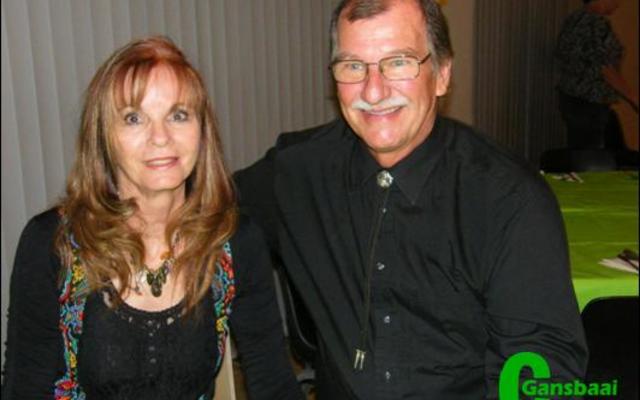 Wyle Dirk Büchner en sy eggenote, Eva, tydens ‘n funksie by die Birkenhead Boothengelklub waar Dirk ook ‘n aktiewe lid was.