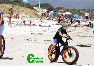 Vrolikheid by Uilkraal se poeierstrand