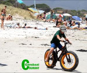 Vrolikheid by Uilkraal se poeierstrand