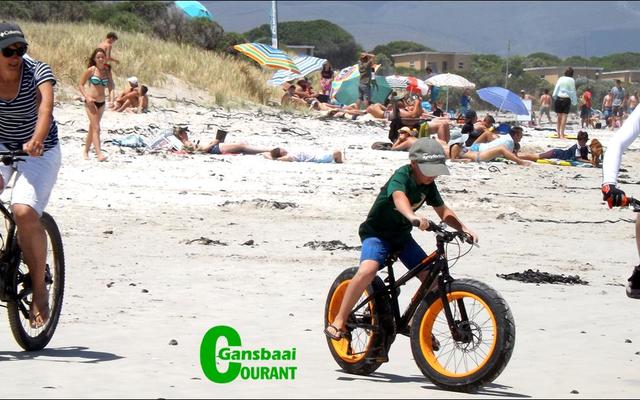 GansbaaiVrolikheidbyUilkraalsepoeierstrand6