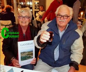 Gedenkbundel verkoop goed