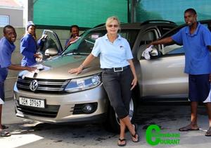 Jane's Car Spa brei uit