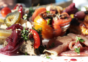 Traditional Dining in Barrydale