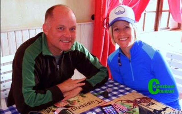 Twee besoekers vanuit die Verenigde State van Amerika, Kristen Dalten en Dave Pier.