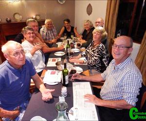 Hulle gaan raas op 'n ander plek