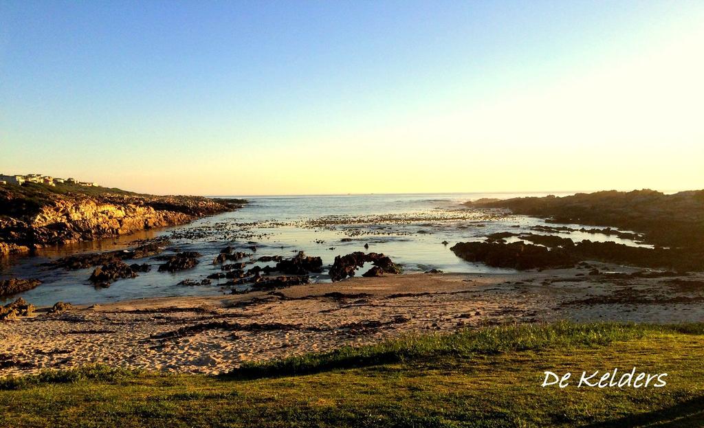 Stanford Bay, De Kelders