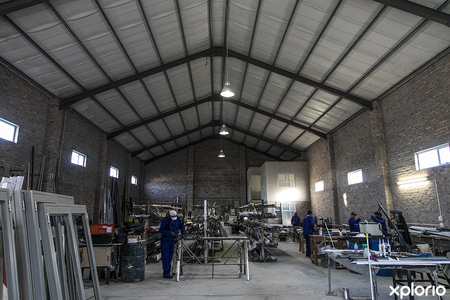 coastal_aluminium_glass_building_and_construction_interior_view_1546926639