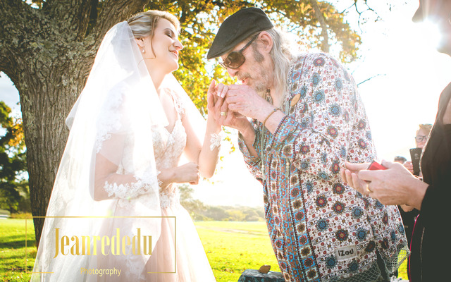 Anton Goosen & Estie trou- Copyright Jeanré du Plessis