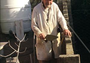 "Ek en die Here alleen het hier gebou"