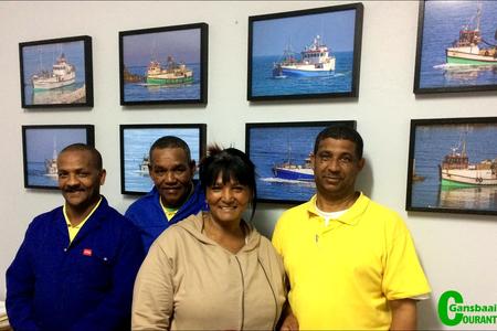 Four of the longest employed workers at Gansbaai Marine are pictured here (f.l.t.r.) Neville Titus (a Director of Gansbaai Marine, 31 years), Hansie Claassen (38 years), Elfrieda Goedeman (37 years) and Gawie Delport (38 years). All 4 have only one comment to make: “We love working here!”