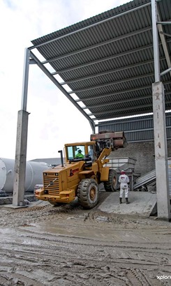 Hippo_mix_digger_loader_3_1504512190