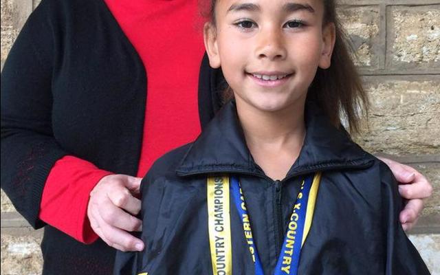 With her achievement on Saturday, 26 August 2017, Zoëy-Ree Buys was selected to represent Boland Athletics Cross country at the Western Cape Cross Country Championships held at Olympia Park, Pacaltsdorp, George and achieved 2nd place in the u/9 team. Next to her is coach Christien Haxton.  