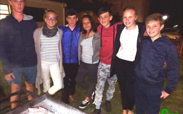 Die belangrike span – die groep braaiers wat onder andere vir heerlike gebraaide sosaties gesorg het.