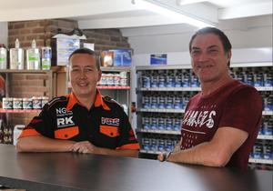 Motorspuitverf is hul díng