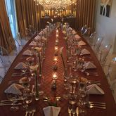 New 16-seater "Table of Friends"