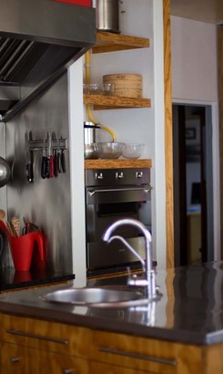 Whalesong_lodge_kitchen_1517310175