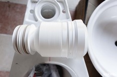 DJ_plumbing_toilet_waste_pipe_1519893138