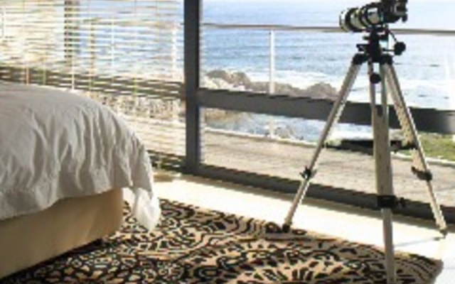 Gansbaai - Villa The Cherry - Bedroom Sea View
