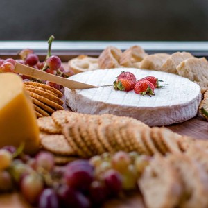 lady_stanford_cheese_platter_2_1519734665_1529994949