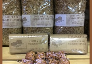M + S DESIGNS FIRELIGHTERS AND OAK SMOKER SHAVINGS