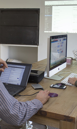 bettys_bay_media_wowmedia_hands_on_website_designing_1534495908