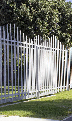 kleinmond_builders_construction_creative_steelworks_pallisades_finished_installation_1534499432