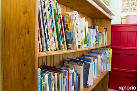 kleinmond_ngo_non_profit_kidscan_book_case_with_avaiable_books_1534945520