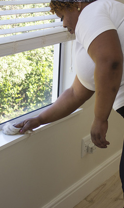 pringle_bay_home_cleaning_services_sparkling_homes_cleaning_window_frames_1536572290