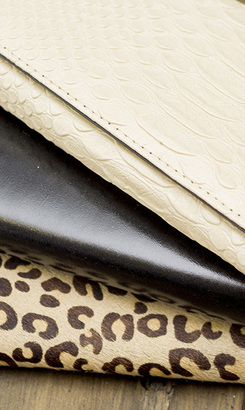 kleinmond_clothing_boutique_the_repeat_concept_boutique_fashion_purses_1538047845