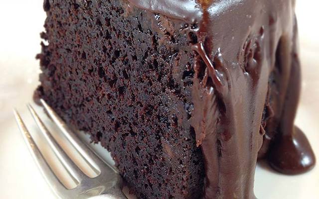 Brick_Street_Chocolate_Cake4_1542182195