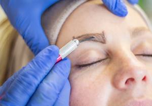 Hermanus Permanent Make-up Paramedical Practioner
