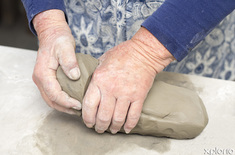 napier_art_muddylane_pottery_hand_moulding_1543307669