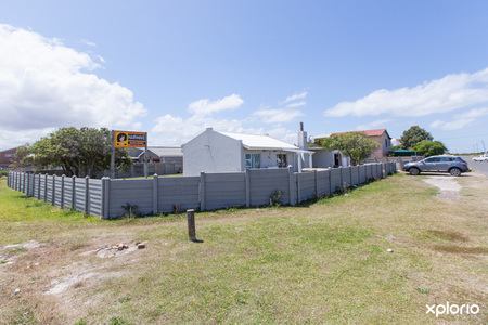 struisbaai_hairdresser_hairwave_exterior_3__1543574287