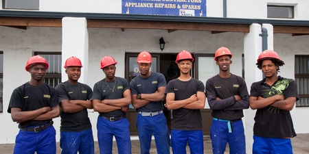 struisbaai_building_construction_electroserve_team_8__1543906014