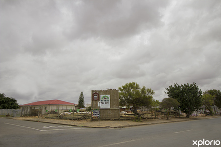 bredasdorp_building_construction_fynbos_pole_depot_outside_view_1551170372