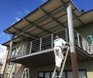 Preparation and painting of steelwork in Pringle Bay