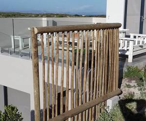 5 Reasons to Choose The Beach House Hub