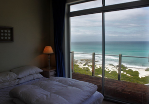 6 Bedroom House Sold in Arniston