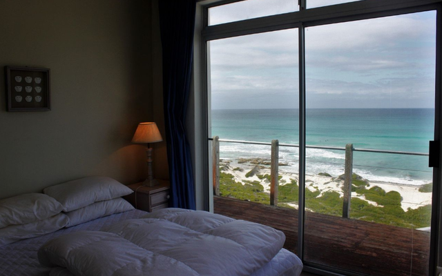 6 Bedroom House - Arniston - Seaview Bedroom