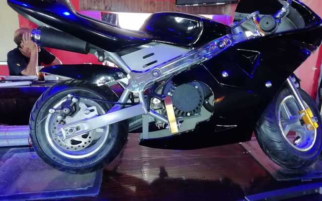 friends_bike_2_1557484797